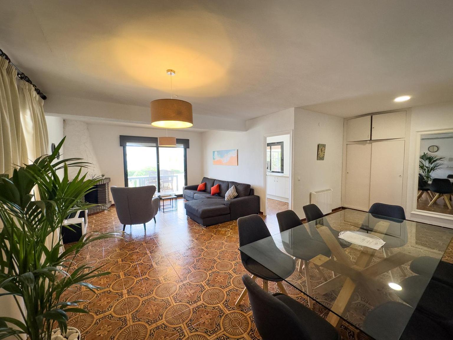 Villa On The Beach Playa Flamenca โอริอุเอลา ภายนอก รูปภาพ